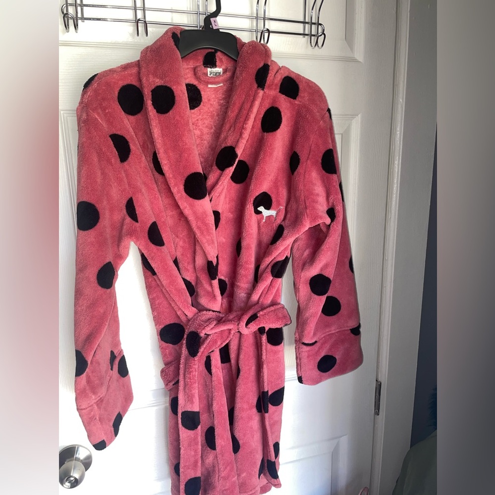 Pink by Victoria’s Secret Pink Polka Dot Bathrobe